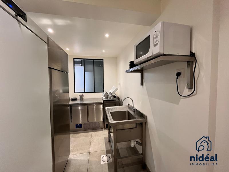 Fonds de commerce - Hôtellerie / Restauration - 200 m²