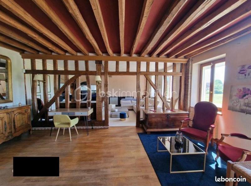 Demeure - 225 m² - 6 pièces