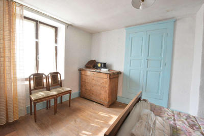 Maison - 80 m² - 6 pièces