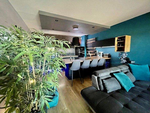 Appartement - 65 m² - 3 pièces