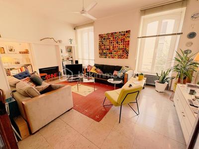 Loft - 98 m² - 4 pièces