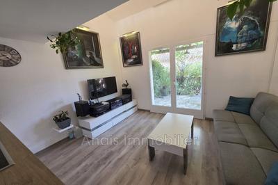 Mazet - 28 m² - 2 pièces