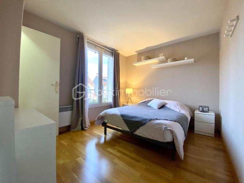 Pavillon - 125 m² - 6 pièces