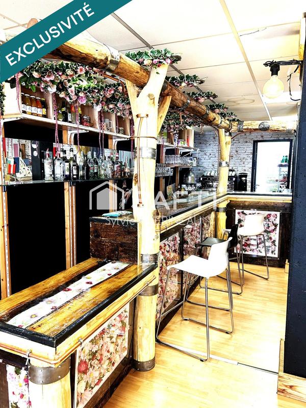 Local commercial - 142 m² - 4 pièces