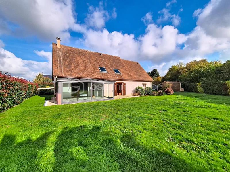 Maison traditionnelle - 195 m² - 9 pièces