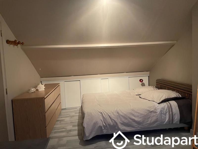 Chambre - 15 m² - 1 pièce