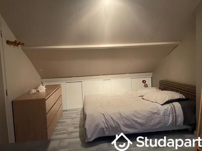 Chambre - 15 m² - 1 pièce