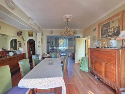 Maison - 122 m² - 6 pièces