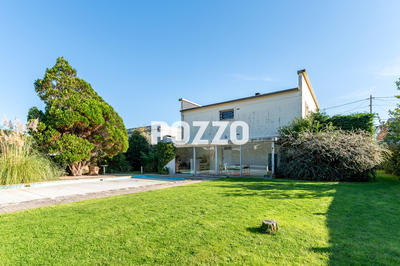 Maison - 152 m² - 7 pièces