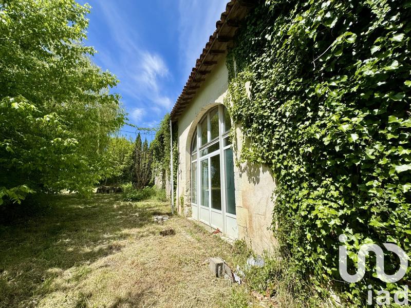 Maison - 360 m² - 10 pièces