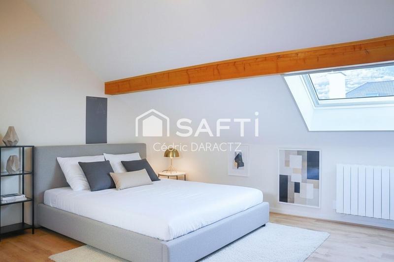 Appartement - 146 m² - 5 pièces