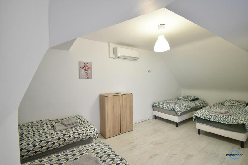 Maison - 215 m² - 8 pièces