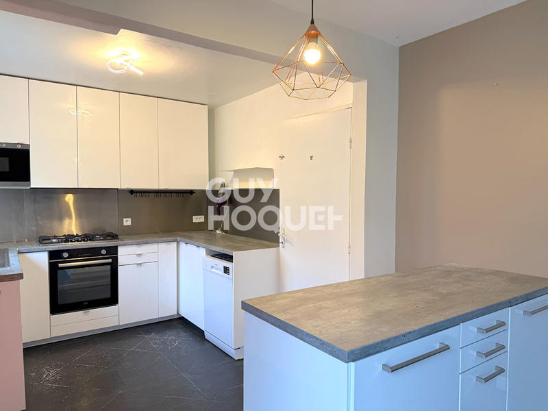 Maison - 108 m² - 6 pièces