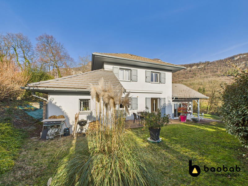 Villa - 115 m² - 6 pièces