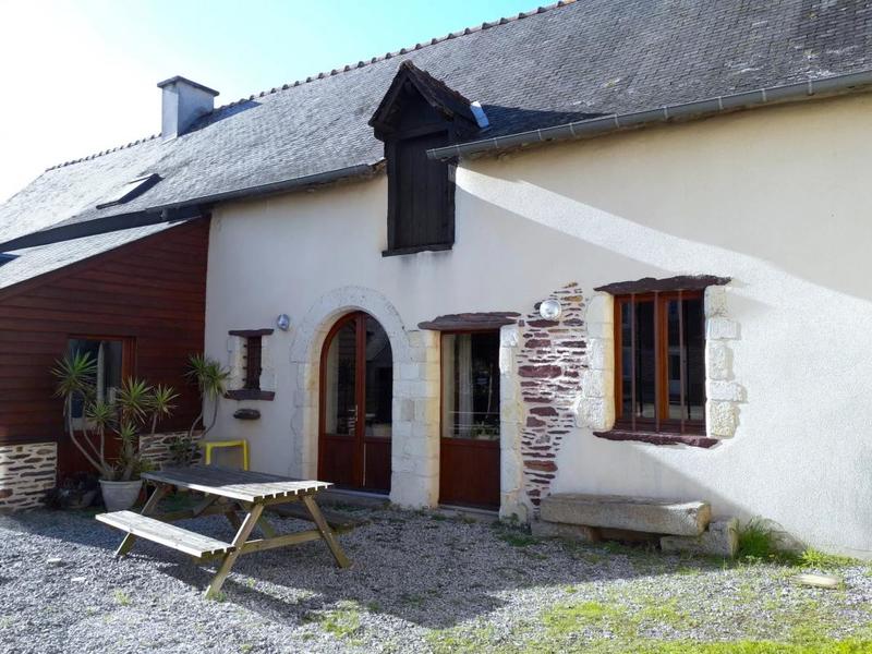 Maison - 198 m² - 4 pièces