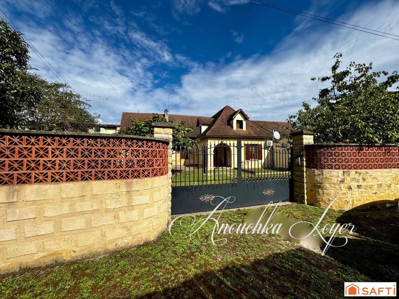 Maison de ville - 136 m² - 5 pièces