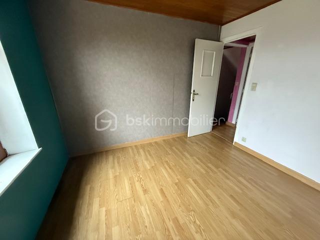 Demeure - 104 m² - 5 pièces