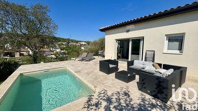 Maison - 94 m² - 4 pièces