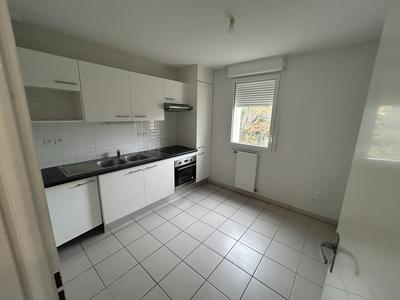Maison - 83 m² - 4 pièces