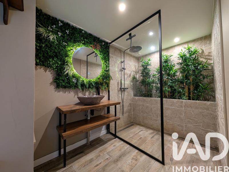 Appartement - 83 m² - 3 pièces