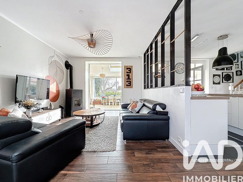 Maison - 143 m² - 6 pièces