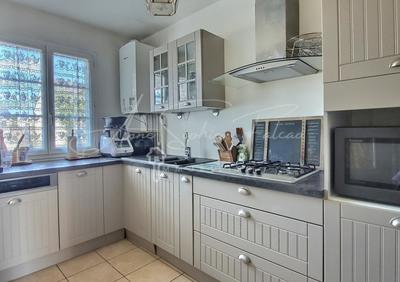 Maison - 81 m² - 5 pièces