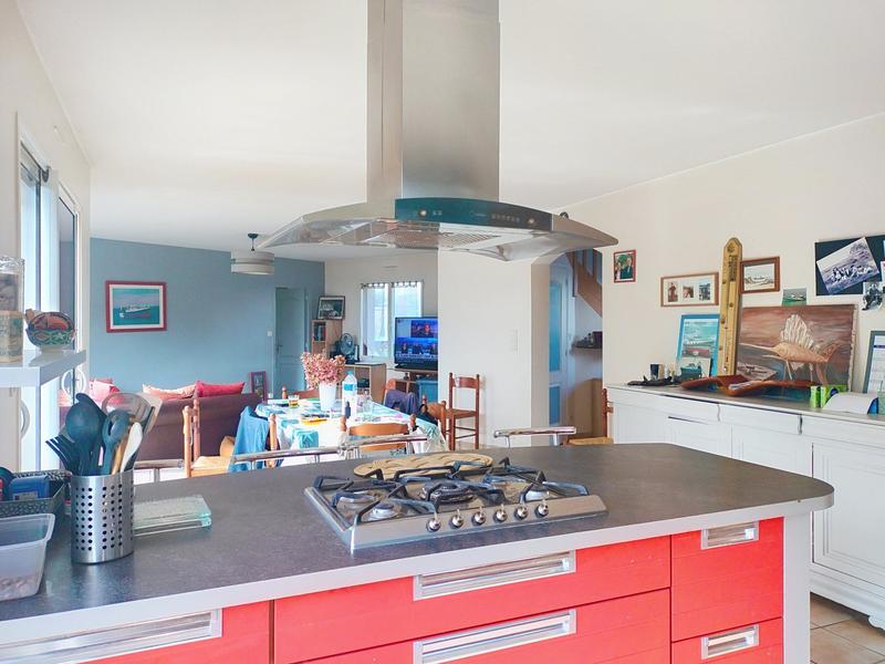 Maison - 167 m² - 7 pièces