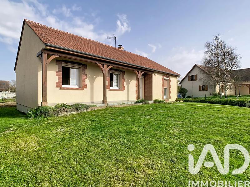 Maison - 90 m² - 4 pièces