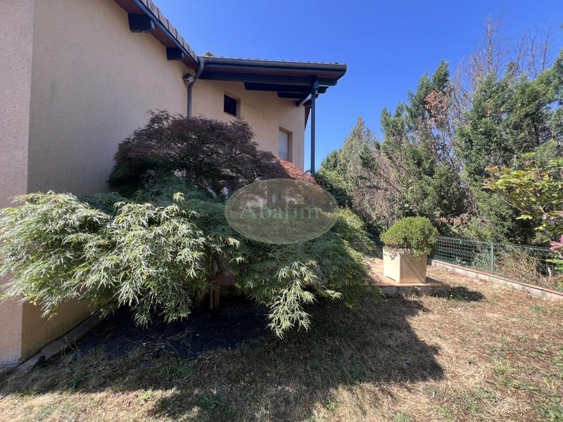 Maison - 141 m² - 8 pièces