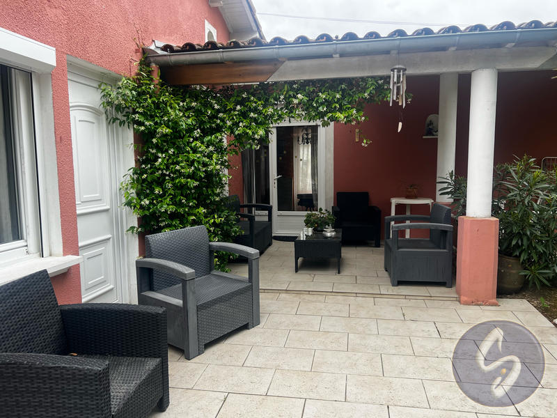 Maison - 162 m² - 7 pièces