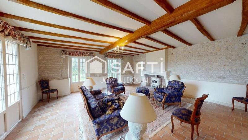 Maison - 202 m² - 8 pièces