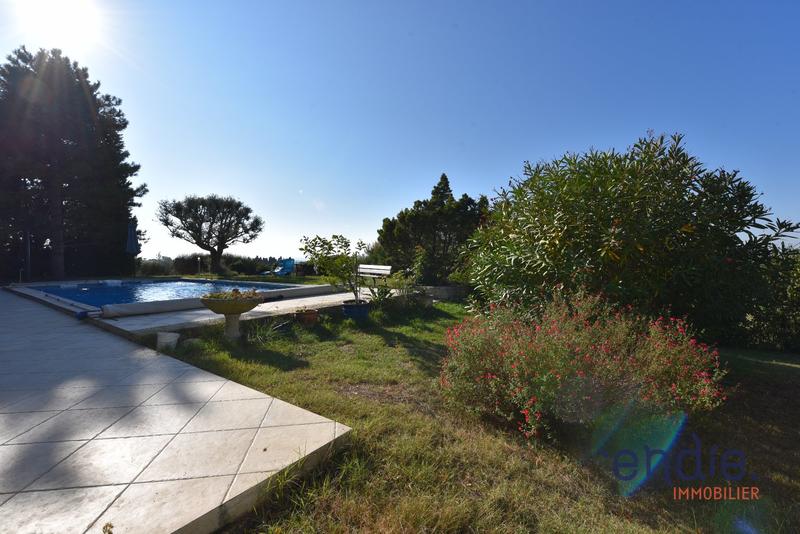 Maison - 158 m² - 6 pièces