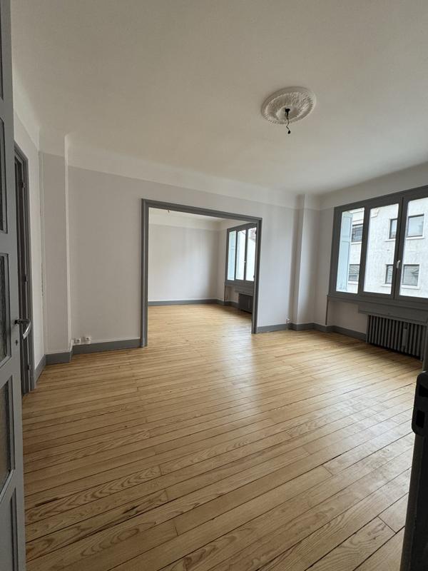 Appartement - 117 m² - 5 pièces
