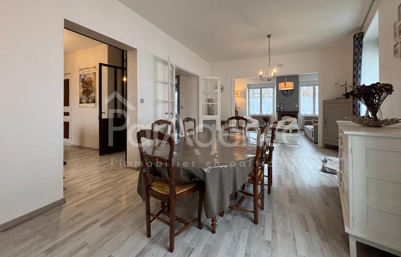 Appartement - 139 m² - 4 pièces