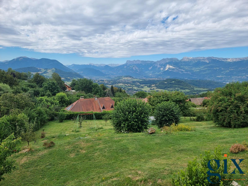 Maison - 184 m² - 6 pièces