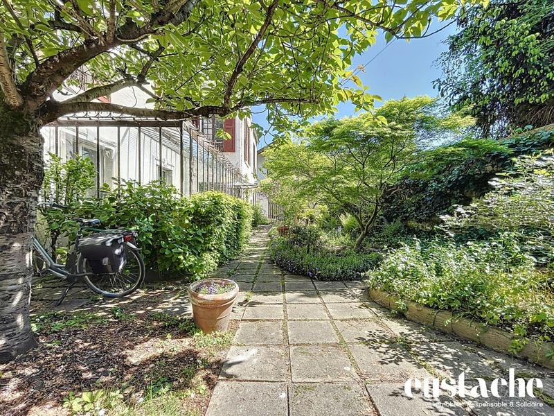 Maison ancienne - 194 m² - 7 pièces