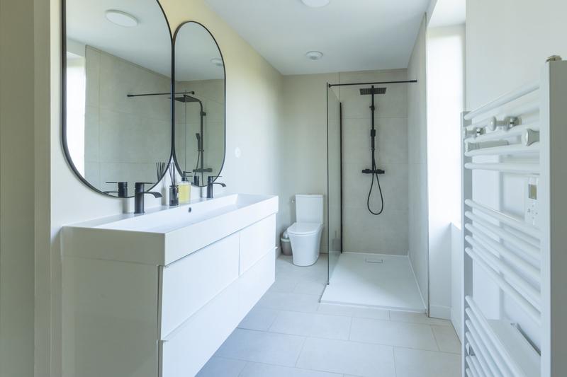 Maison ancienne - 226 m² - 7 pièces