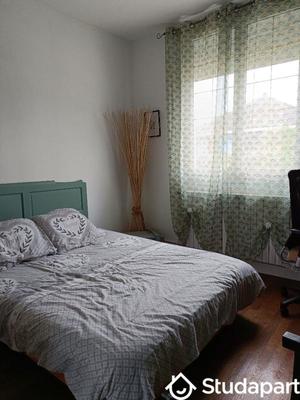 Chambre - 15 m² - 1 pièce