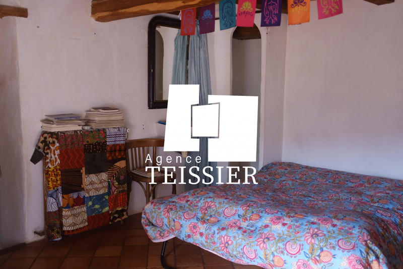 Mas - 341 m² - 20 pièces