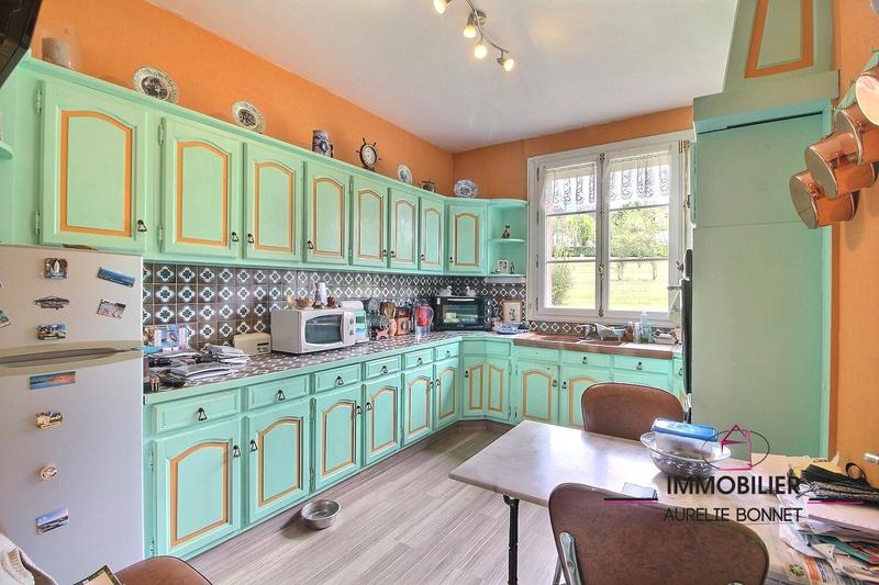 Maison - 275 m² - 14 pièces