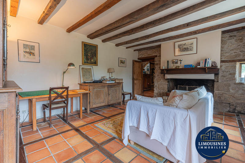 Maison - 370 m² - 10 pièces