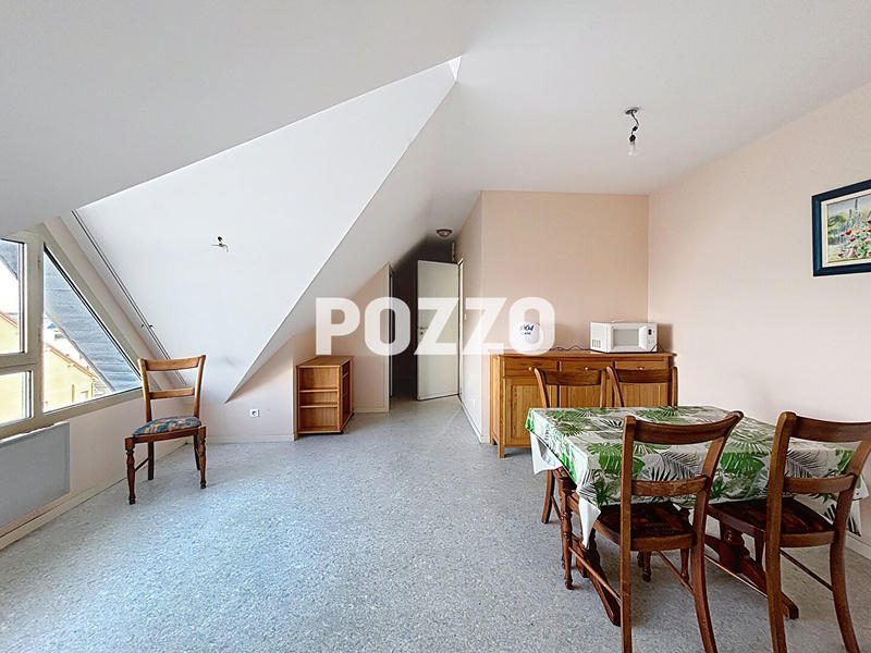 Local commercial - 320 m² - 8 pièces