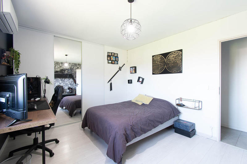 Maison - 179 m² - 6 pièces