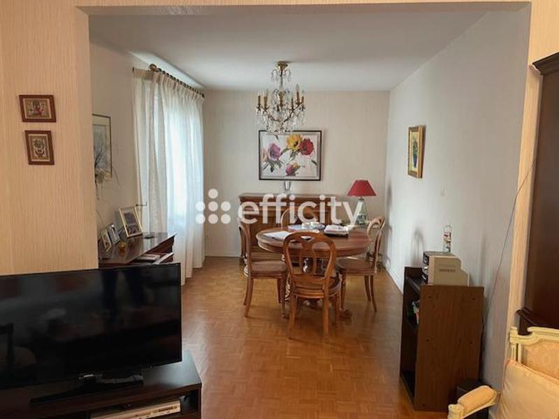 Appartement - 85 m² - 3 pièces