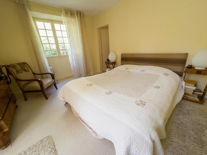 Maison bourgeoise - 301 m² - 10 pièces