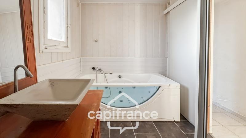 Maison - 89 m² - 5 pièces