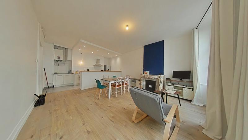 Appartement - 83 m² - 4 pièces