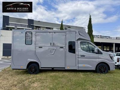 Renault Master Dci 170 Cv 2.3l L4 Bvm camion à chevaux Renault 5 places