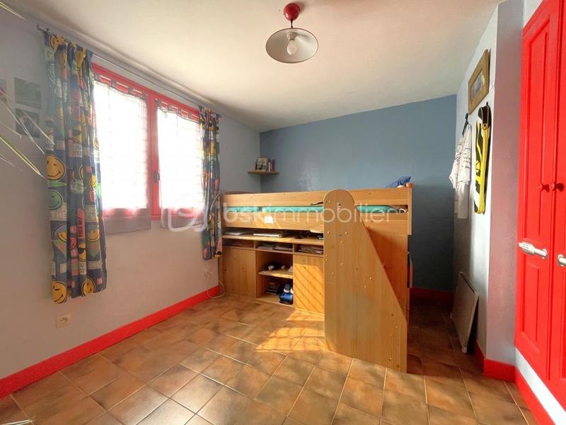 Maison - 128 m² - 8 pièces