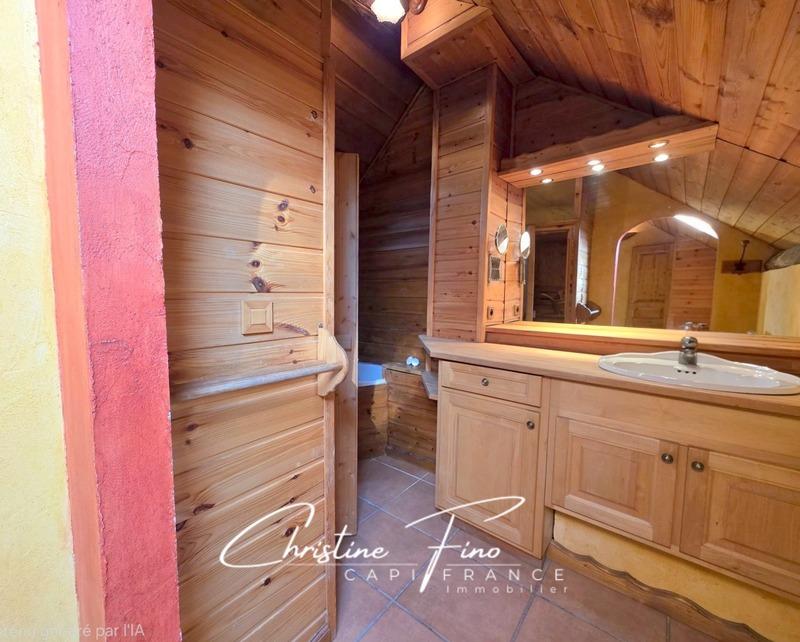 Appartement - 114 m² - 6 pièces